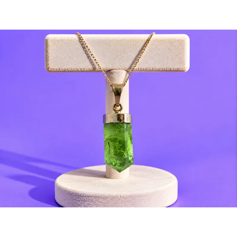 Peridot silver pendant 