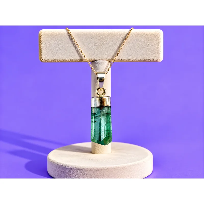 Green Turmaline Silver Pendant 